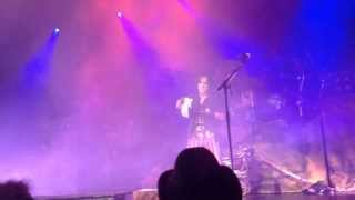 Alice Cooper live with lyrics - Dirty Diamonds