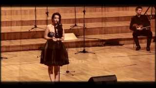 Eva de Ruth Lorenzo con Coral Discantus