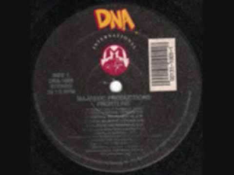 Frontline *Vocal Majestic Version*-Majestic Productions {DNA International 1990}