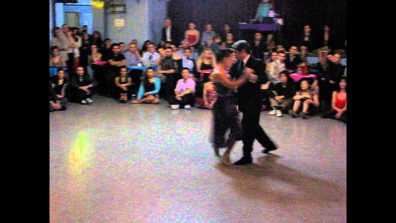 Video thumbnail for ALEJANDRA HOBERT y ADRIAN VEREDICE en Viva La Pepa Milonga (1/3)