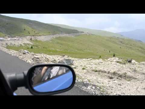 Transalpina-Transfăgărăşan, un traseu între "Drumul Regelui" şi "Drumul peste nori"