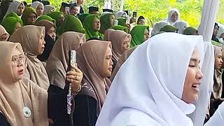 Download lagu MEMUKAU PENONTON BANDUNG BARAT ALMA ESBEYE Histeris mp3 Download lagu MEMUKAU PENONTON BANDUNG BARAT ALMA ESBEYE Histeris mp3