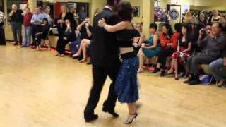 Gustavo Benzecry & Maria Olivera perform a Milonga