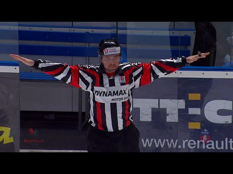 Videorozhodca po trénerskej výzve HK Nitra nakoniec neuznal gól Nicka Saracina