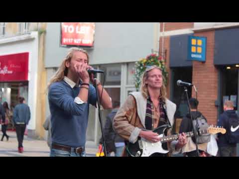 Yzer TV - The Brothers Honeywell - Busking - Live In Bristol - 100 video challenge - day 35