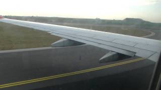 preview picture of video 'Landing at Ruzyně airport flightQS691,Travel service Boeing 737-800 (HD)'
