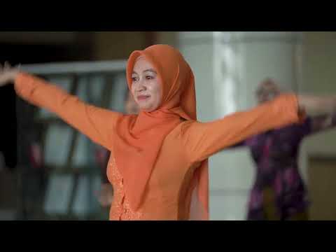 GERAK SEMARAK HARI KARTINI - SENAM LANGKAH DANSA UNESA