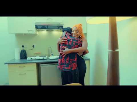 Ching'aning'ani akazi amupha uku😂😂😂😂