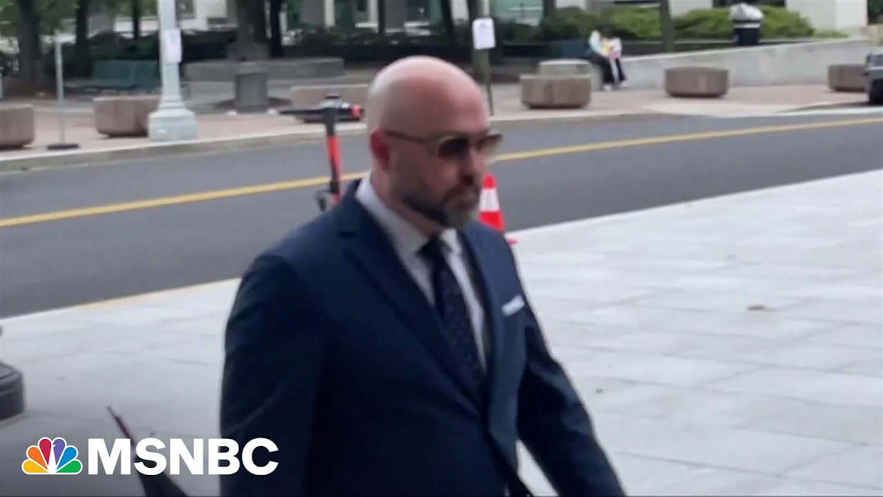 Trump campaign official testifies before Jan. 6 grand jury