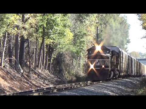 Norfolk Southern 288 NB w /Cool Crew! Powder Springs,Ga 11-17-2018©