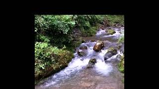 Download lagu kiliningan Leungiteun Yati Suryani mp3