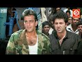 देखिये कैसे सनी देओल ने संजय दत्त को च�