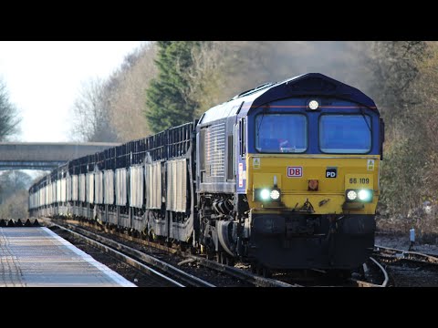 66109 PD Ports passes Lenham working car transporter train | 26/2/2022
