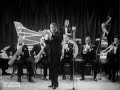 Louis Armstrong & His Hot Harlem Band – I Cover The Waterfront (1933)