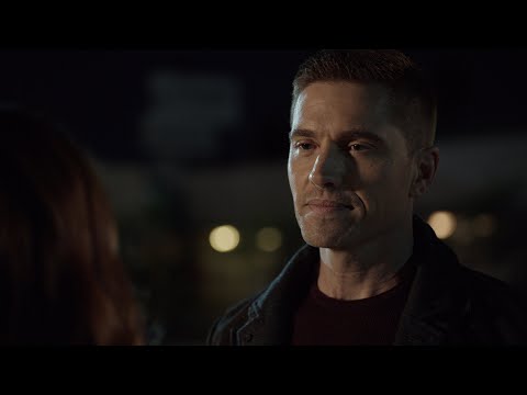 Bradford Holds His Promotion Off for Lucy - The Rookie