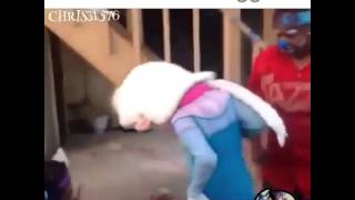 Ghetto Elsa from frozen dancing