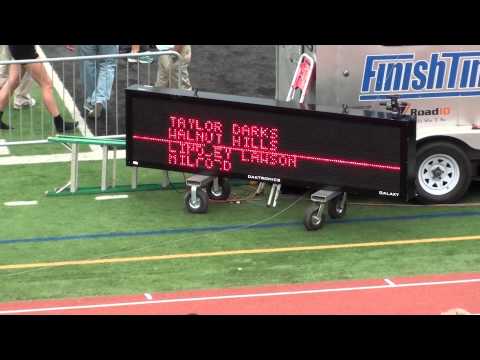 2014 MHS Track - Mason Invitational - Girls 200m Dash Prelim - heat 4
