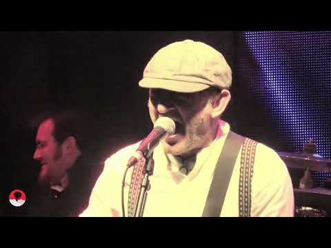 STAFAS - AHORA - DISCO DIRECTO "LA VIDA NO MATA NI ENGORDA"