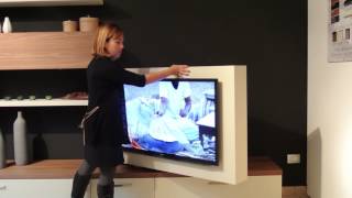 preview picture of video 'Porta tv orientabile  FreeView di Astor giussano'