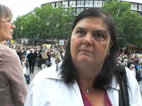 Berliner CSD 2009: "Man muss ja auffallen" - Was am Rande über die Parade gedacht wird