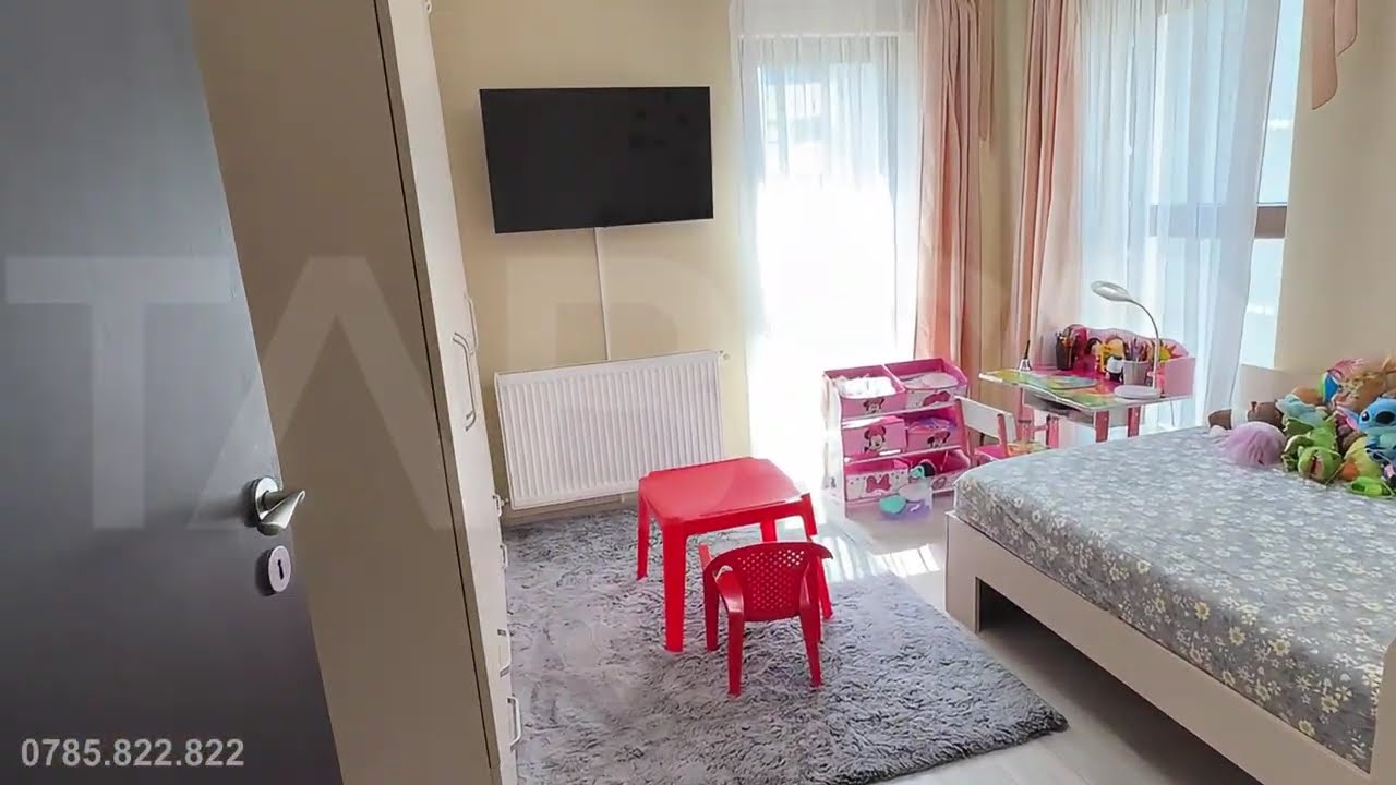 COMISION 0-Apartament etaj intermediar 3 camere parcare Doamna Stanca - Video