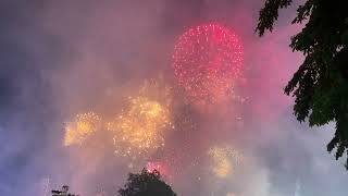 Pháo Hoa Mừng Đại Lễ 30/4/2025
