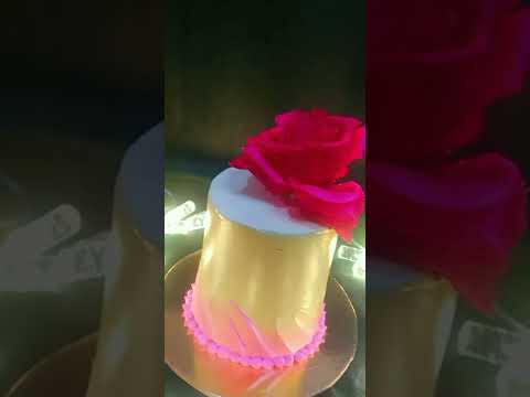 Couples mini anniversary cake🍰👏 @Maakirasoi /Chef 👨‍🍳Gunja Singh 💜💜💜