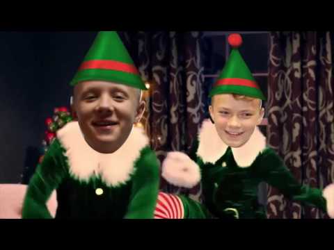 Boże Narodzenie na wesoło. W roli głównej zawodnicy drużyny Broń Radom 2004.