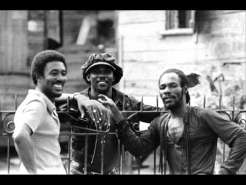Toots & The Maytals - Peeping Tom