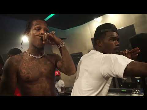 RX Peso & 1017 Foogiano- MOB ( In Studio Performance)