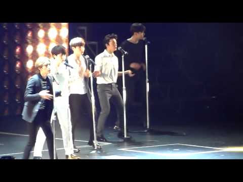 150301 SS6 Macau - This is Love (Donghae almost take wrong mike stand)