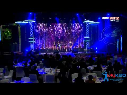 NC Dinos as backup dancers for TAHITI (타히티) - 'Love Sick'