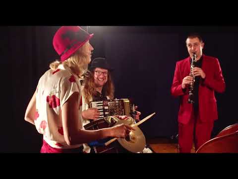 Simcha Klezmer Trio- Klezmer Dance Medley- AliveNetwork.com