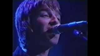 Oasis -Where Did It All Go Wrong - live at Maple Leaf Gardens, Toronto, 2000