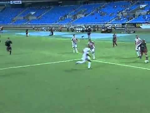O gol de Bangu 0 x 1 Fluminense - 1ª rodada da Taça Guanabara 2011