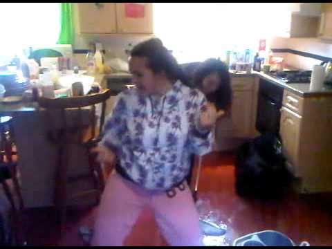 Tina Turner - Rolling On The River - FAIL - Wait Until The Very End!!!