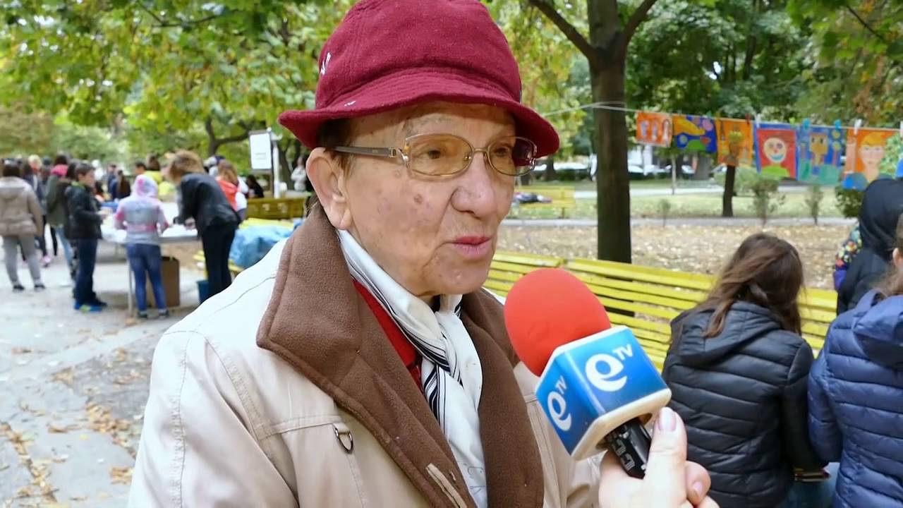 За шеста поредна година в градския парк на Първомай се проведе Празник на изкуствата