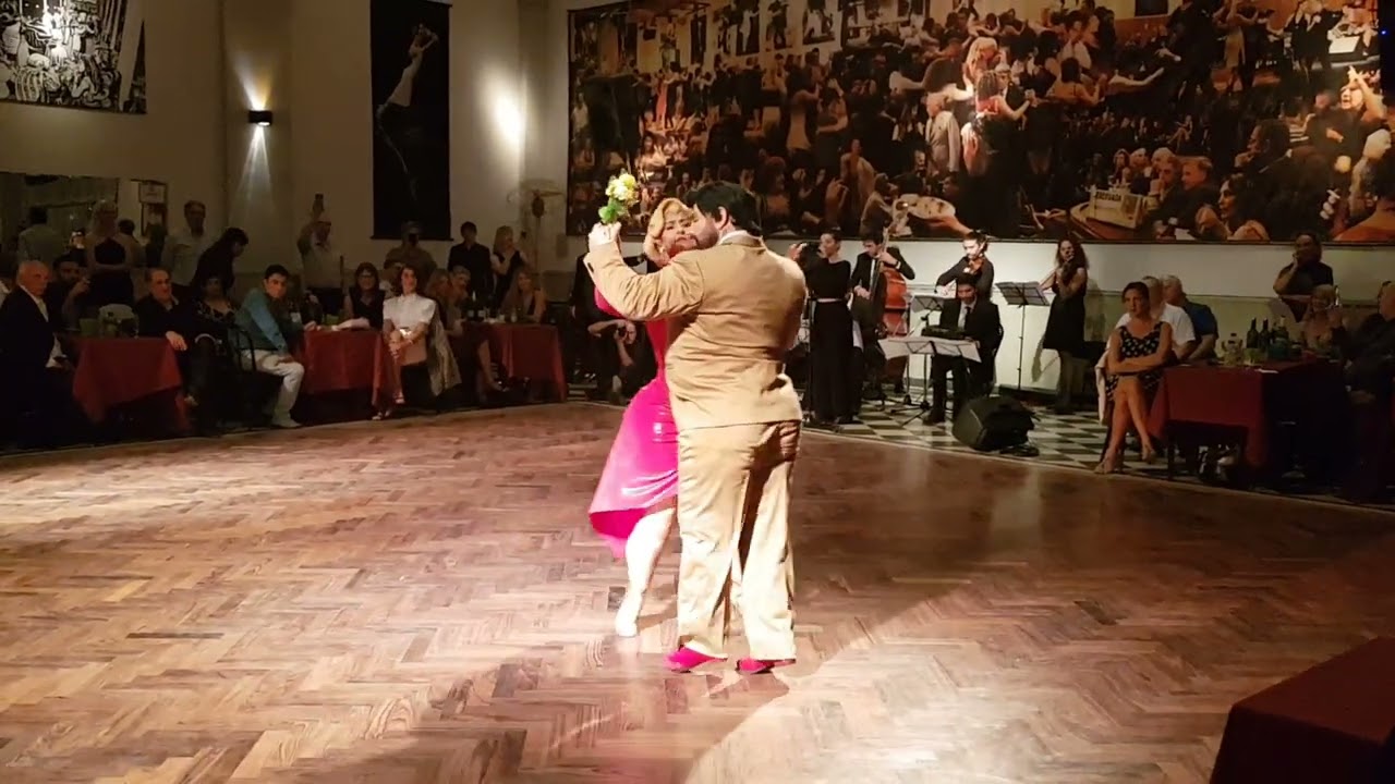 Claudio González - Julia Urruty y La auténtica milonguera 2 Claudio González y Julia Urruty