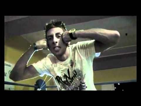 INOKI ft. MAD DOPA -PUGNI IN FACCIA (official video 2010)