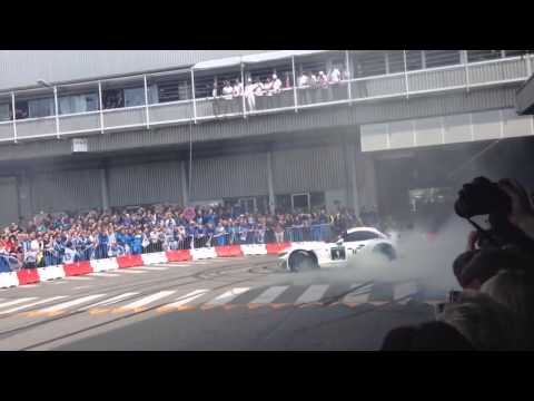 BMW Z4 GT3 in action with blowout