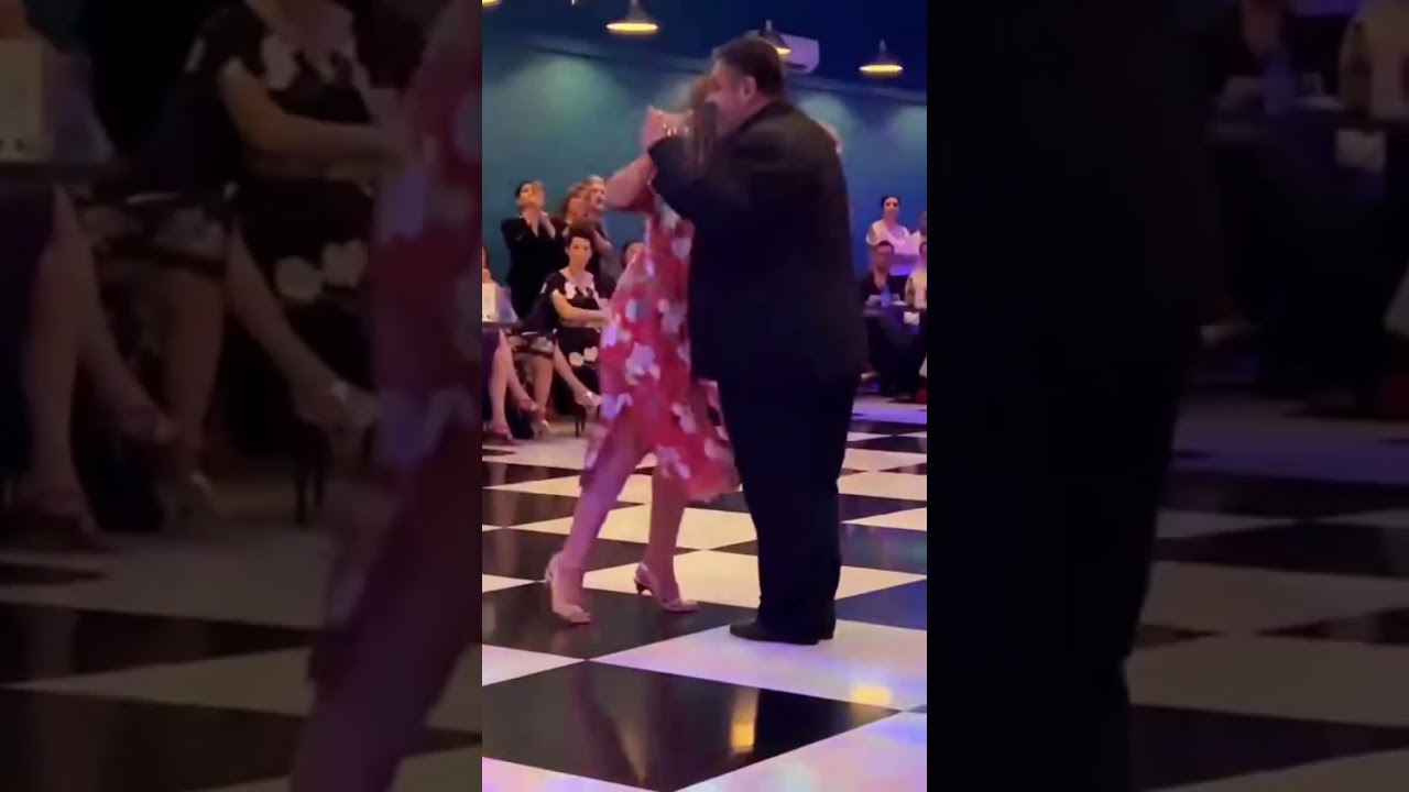 Video thumbnail for Yani Erramouspe y Leo Ortiz, El Boliche Tango Club, Padova, Italia.  #milonga #tango #buenosaires