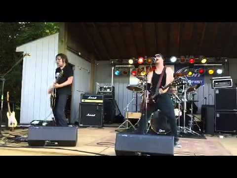 710 OIL - Lamp Post, 6-15-13