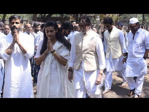 Bollywood Celebs Attend Sunil Shetty's Father Funeral