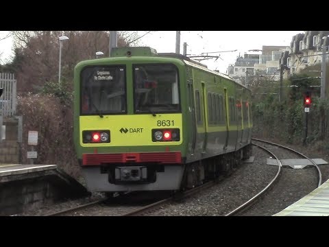 Irish Rail 8520 Class Dart Train 8631 - Salthill & Monkstown, Dublin