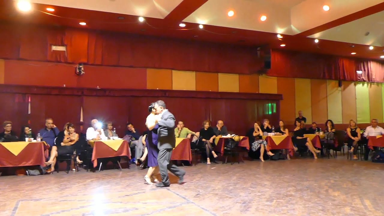 Video thumbnail for Claudio Strang & Trinidad Solar, La cicatriz (Milonga) - Tango milonguero