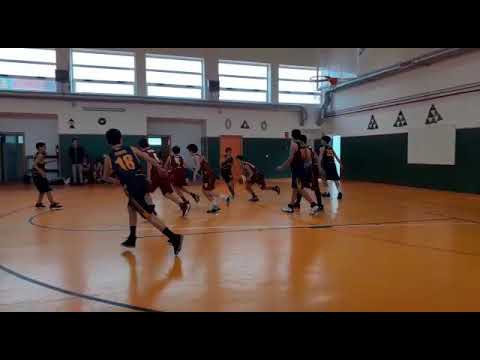 Instantes de la 10a jornada de primera fase del preinfantil Masculino #Arroyolions vs #CbPizarro