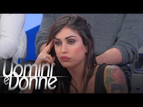 Uomini e Donne, Trono Classico - Marianna e Cecilia: un confronto acceso