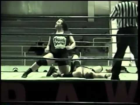 Custom Made Man vs Massive Damage - July 8th 2001