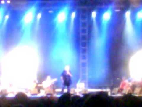Muchachito Bombo Infierno & Peret a Barcelona (3/5)