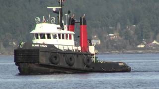 preview picture of video 'Tug boat off Crofton BC  Part 1'